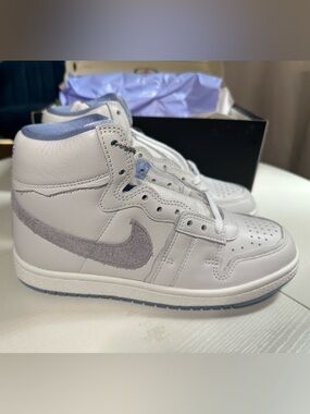 Nike Jordan Air Ship Women’s Sneakers, 6.5